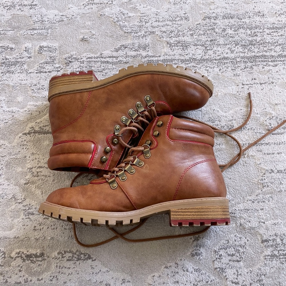 MIA Hiker Boots